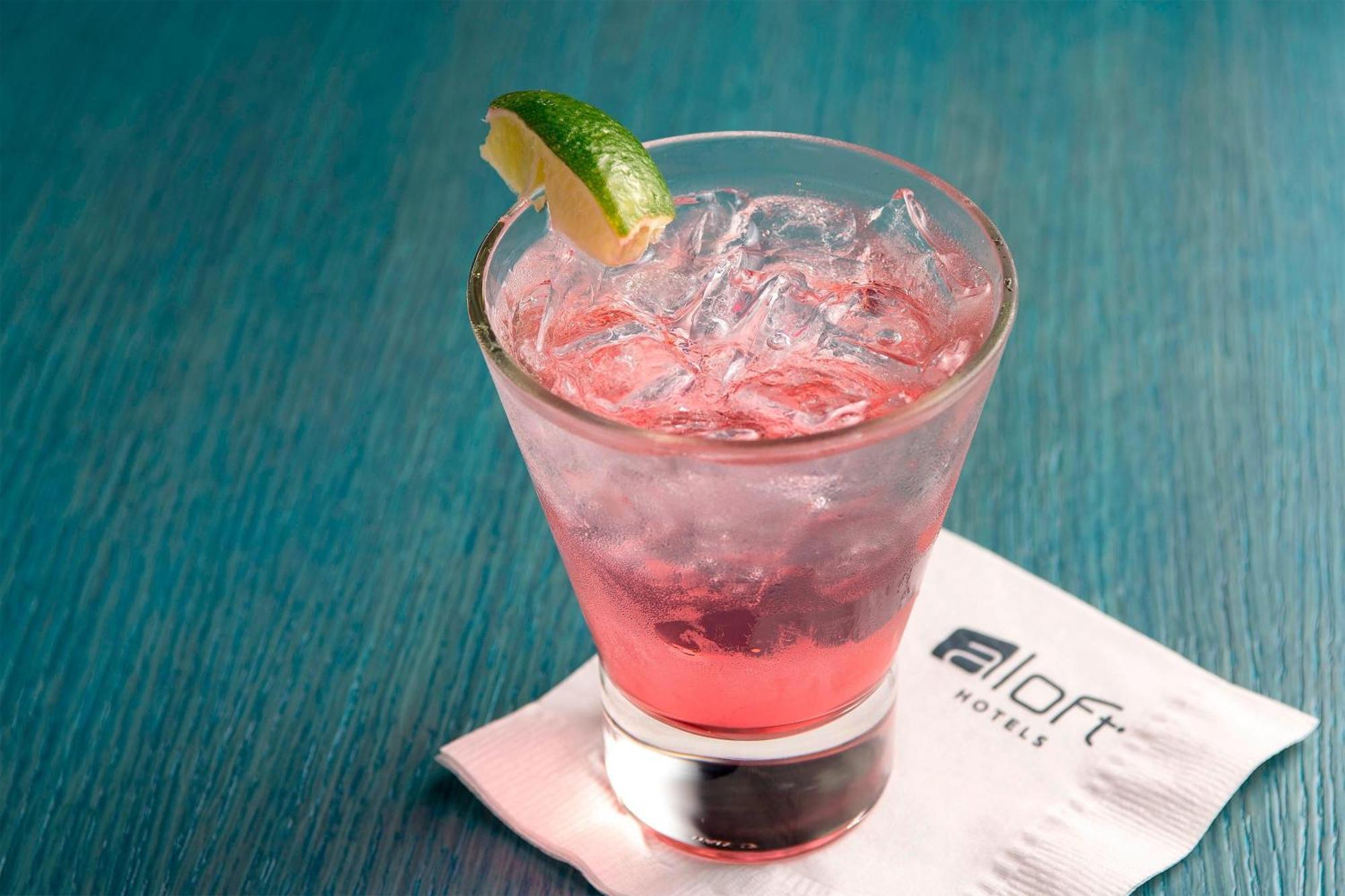Отель Aloft Dublin-Pleasanton Экстерьер фото